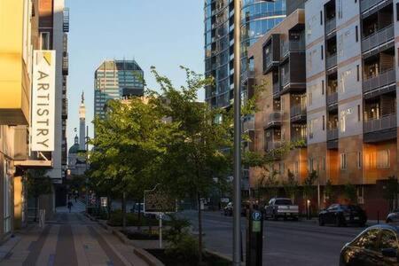 Cozysuites Two Stylish Apts, Monument Circle, Indy Indianapolis Zewnętrze zdjęcie